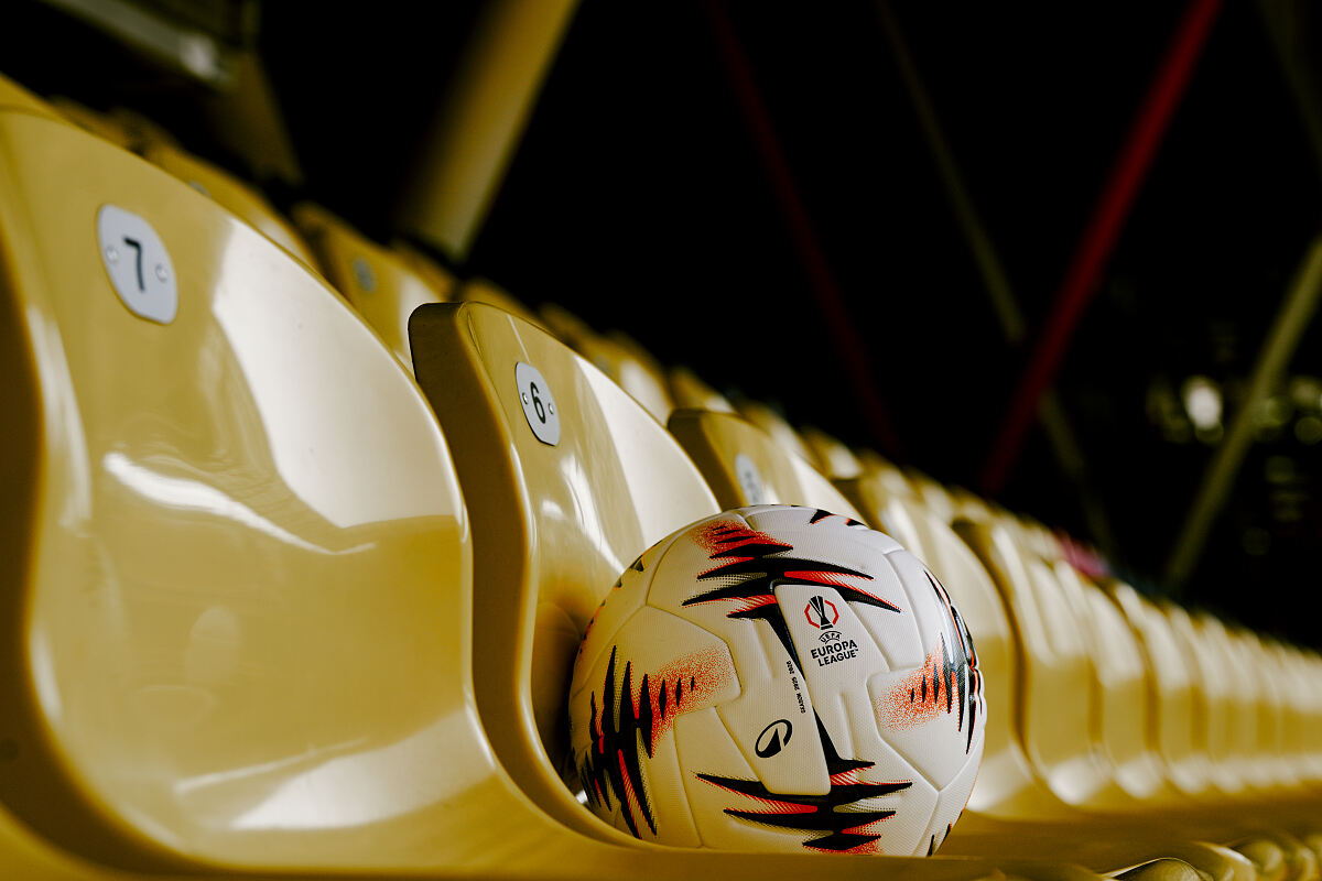 PW - 34 - UEFA Europa League