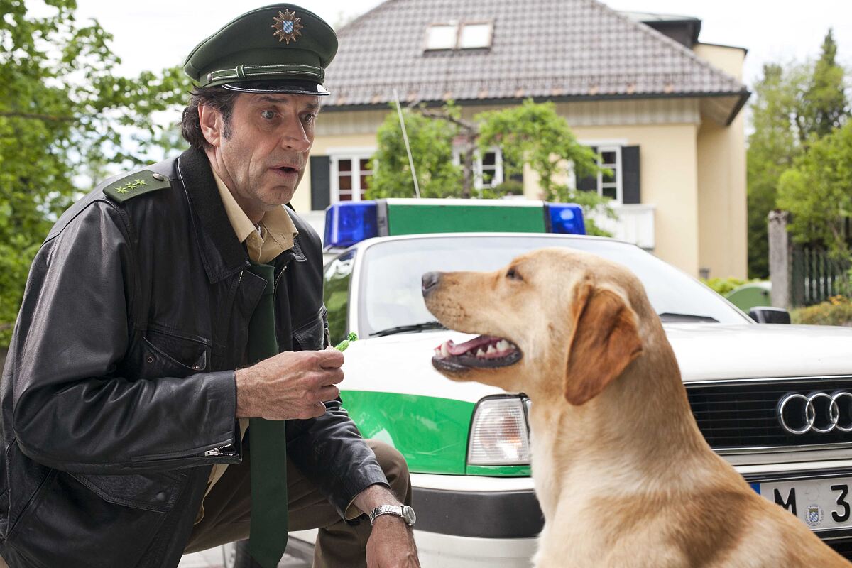 PW - 00 - Hubert und Staller - Finger im Brot